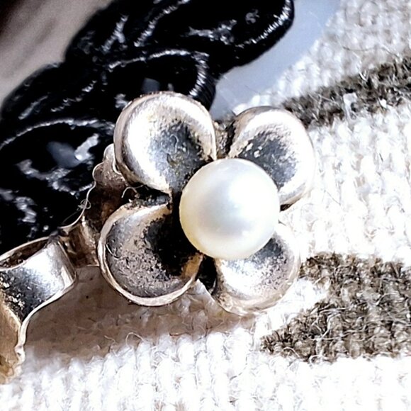 James Avery Tiny Blossom Studs with Cultured Pearl - Picture 6 of 7